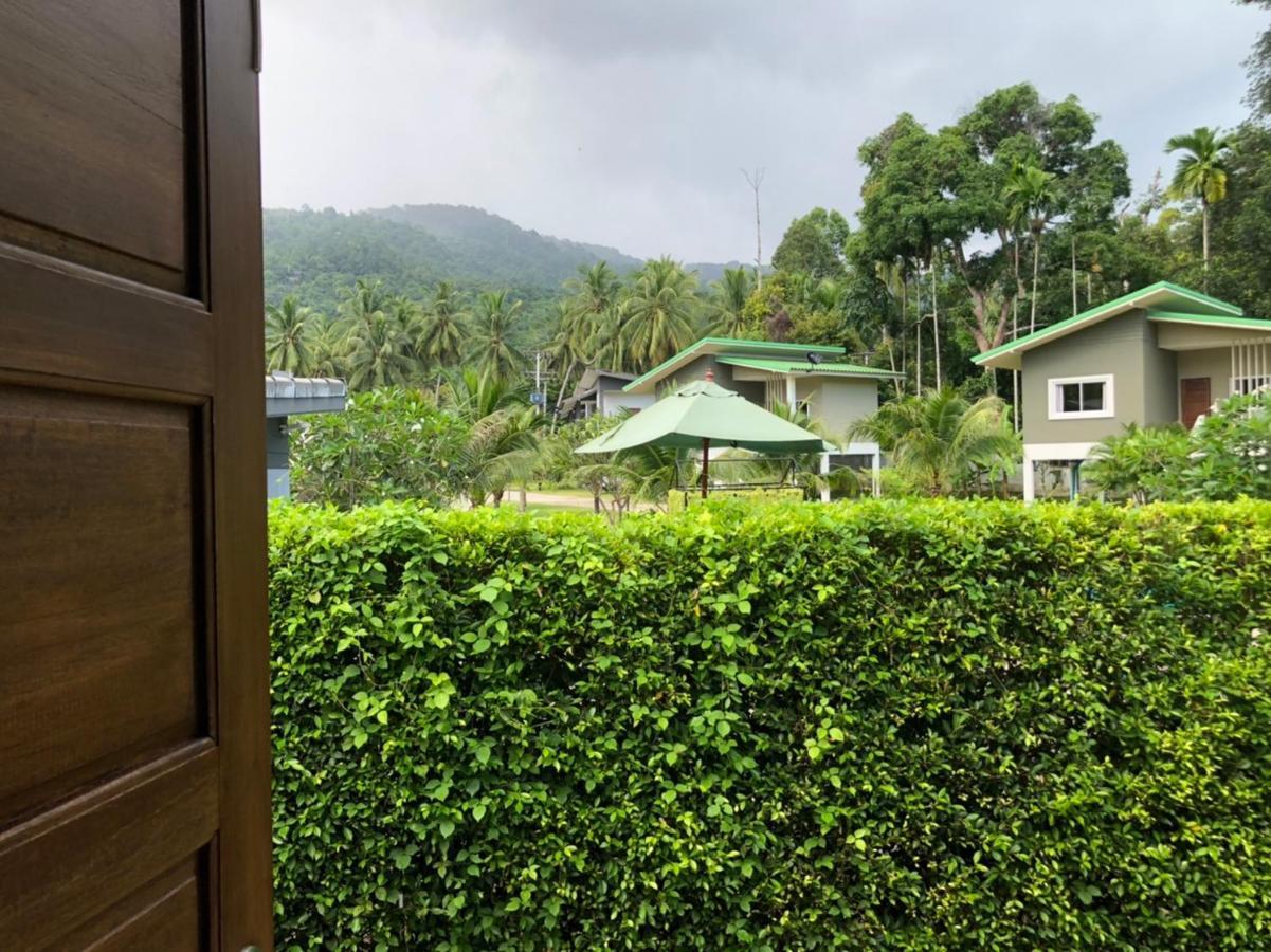 Wanpratheep Village Kohphangan Ban Madua Wan Екстер'єр фото