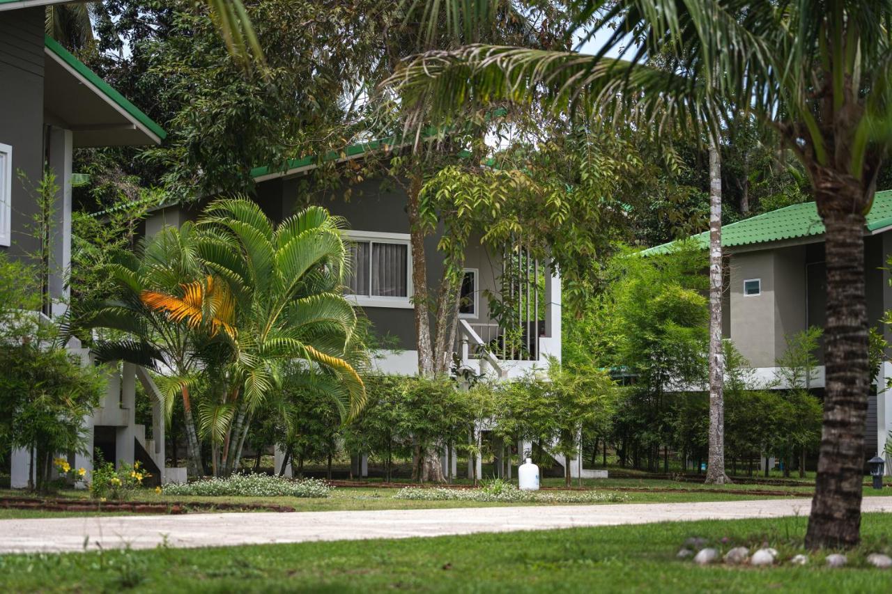 Wanpratheep Village Kohphangan Ban Madua Wan Екстер'єр фото