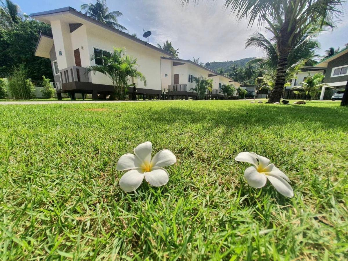 Wanpratheep Village Kohphangan Ban Madua Wan Екстер'єр фото